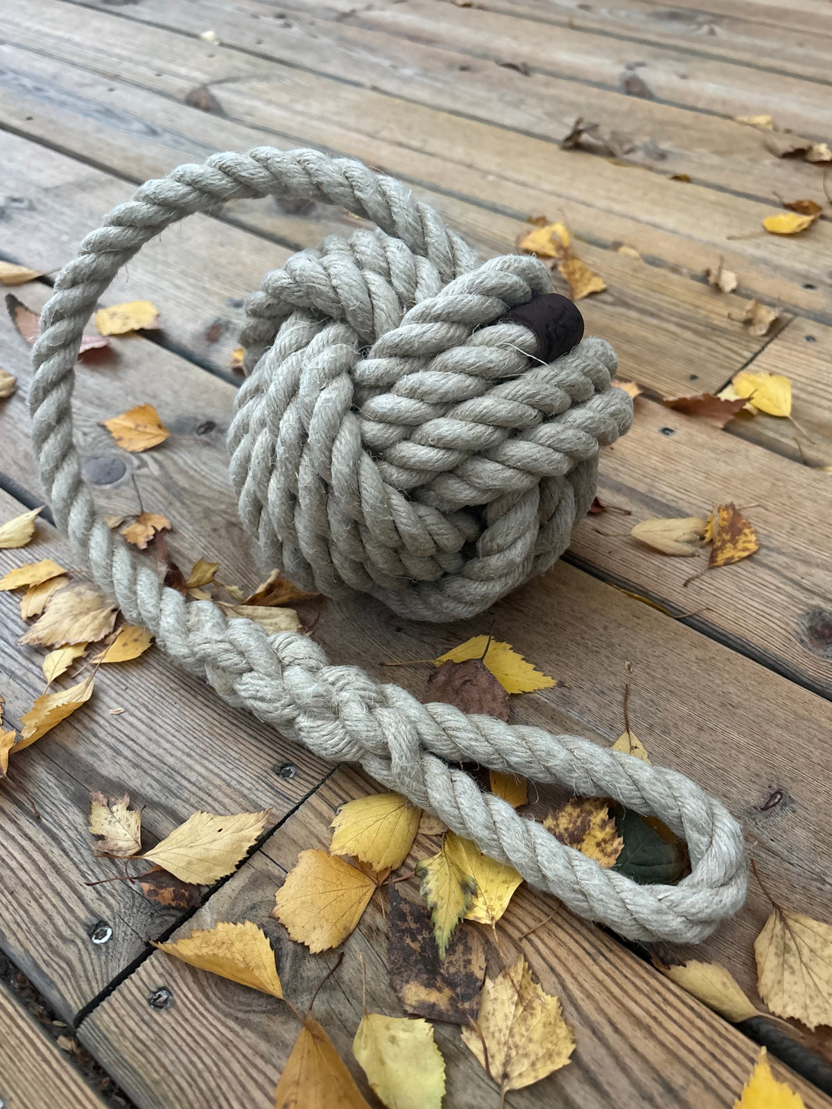 Hemp Monkey Fist Knot – Handmade Nautical Rope Knot