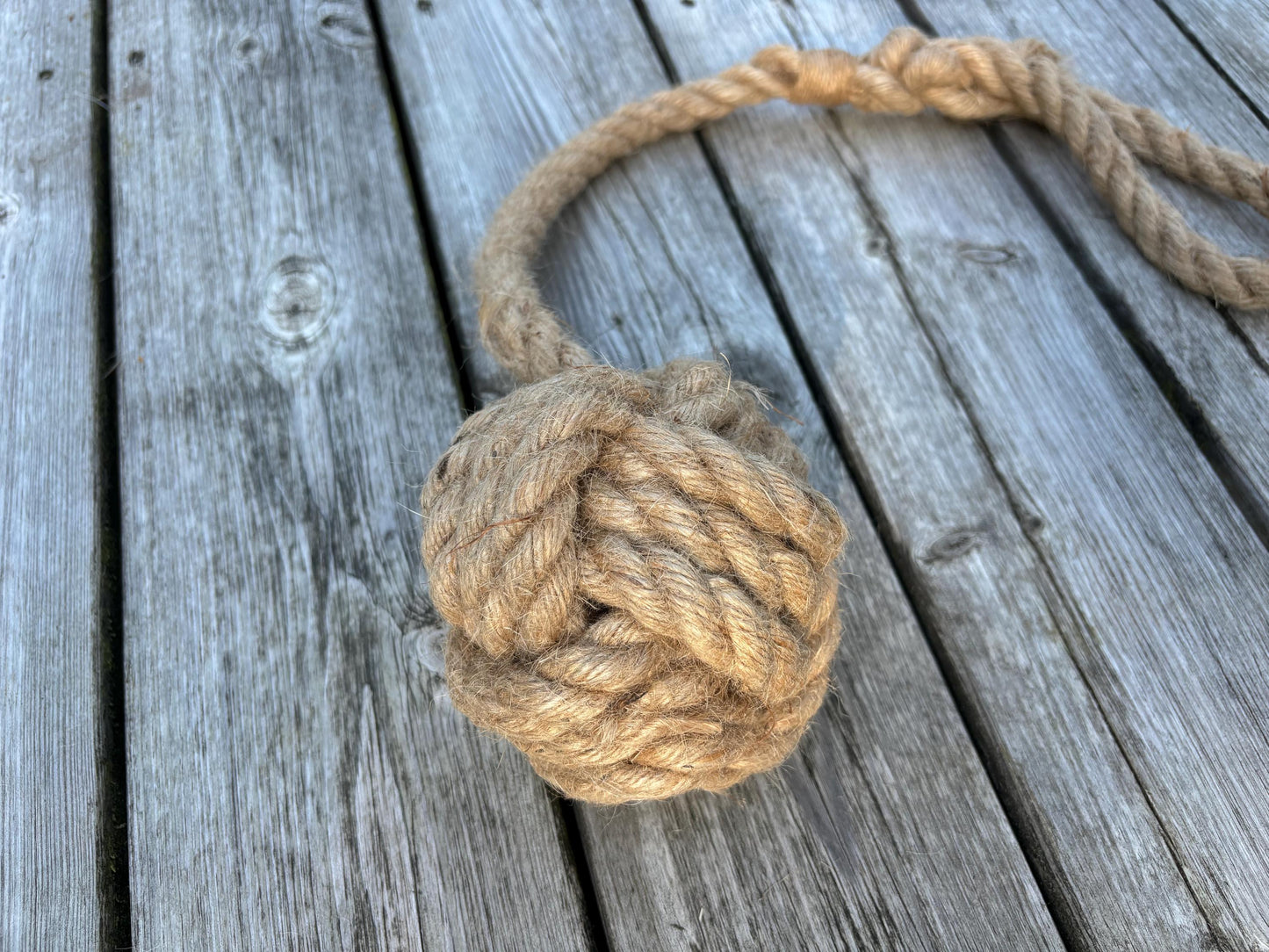 Hemp Monkey Fist Knot – Handmade Nautical Rope Knot