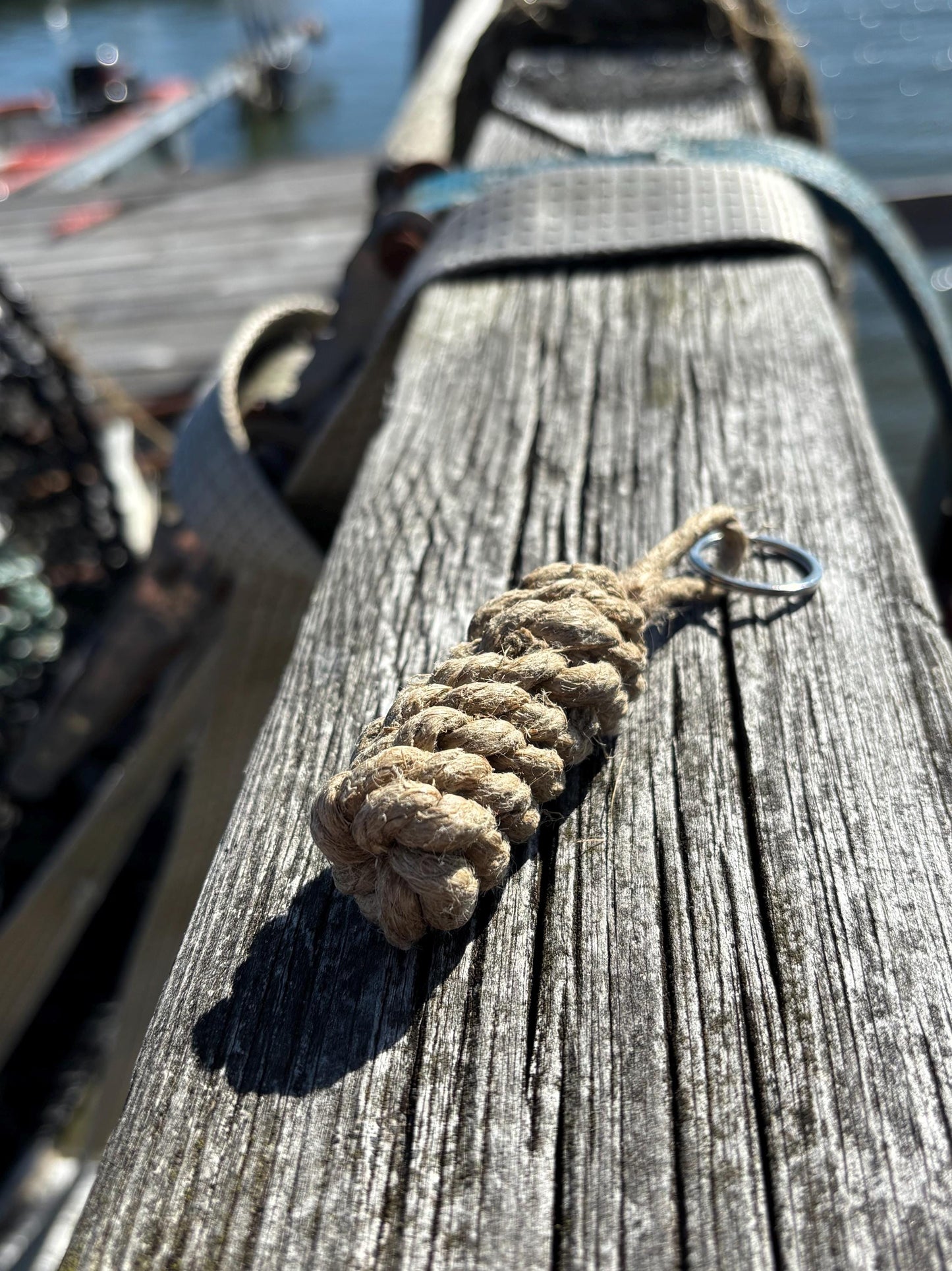 Hemp Rope Fender Key Ring – Handmade Nautical Accessory